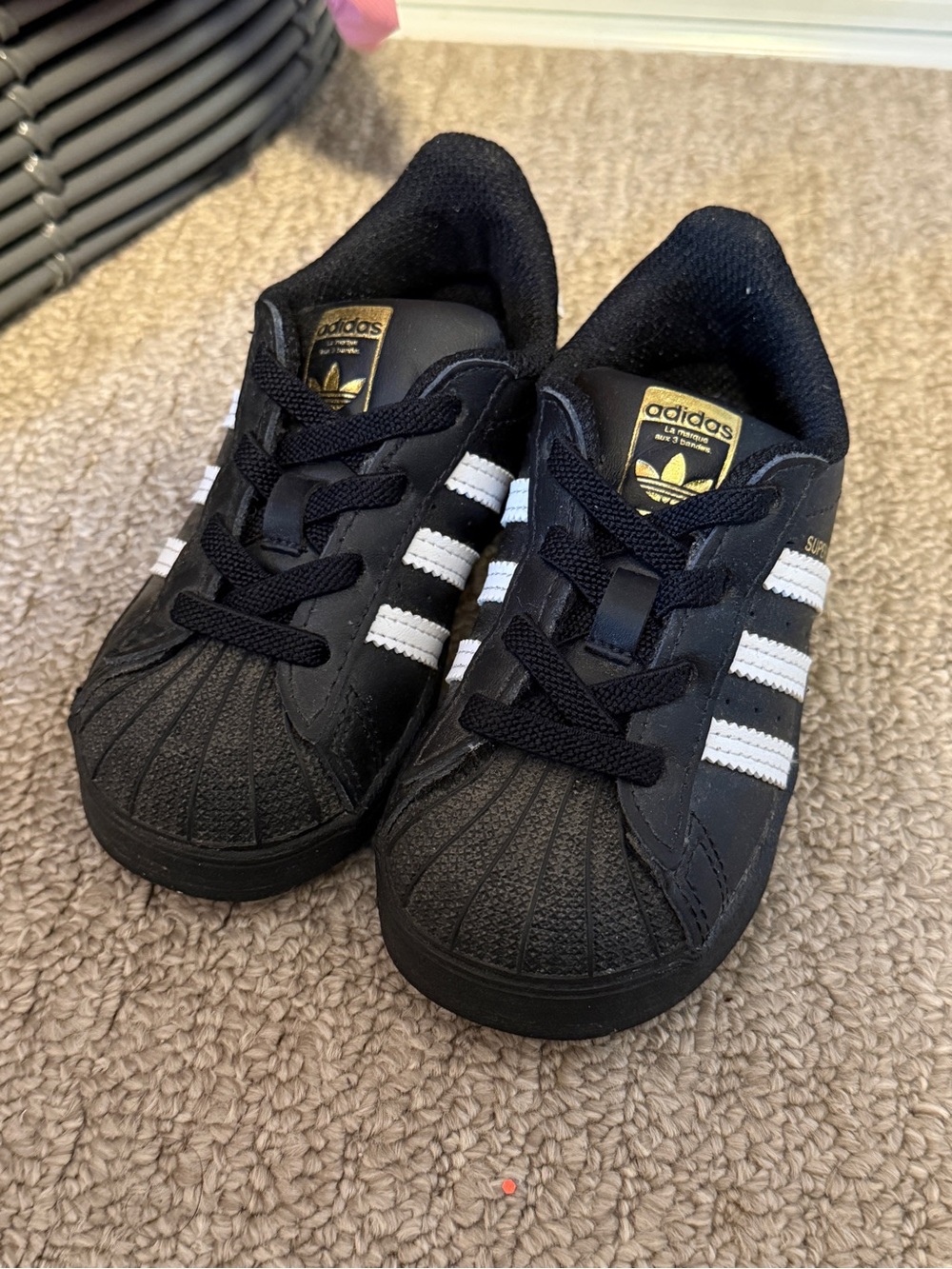 EUC adidas Kids' Superstar Sneakers - Black/White